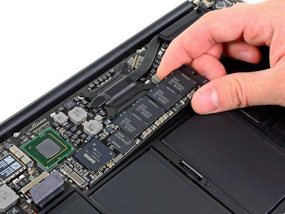 Оперативной добавить. MACBOOK Air Mid 11 2011 ссд. SSD В макбук АИР 2011. Оперативная память для MACBOOK Air 13 2011. SSD m2 MACBOOK Air.